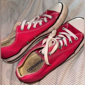 Women’s Hot Pink Converse